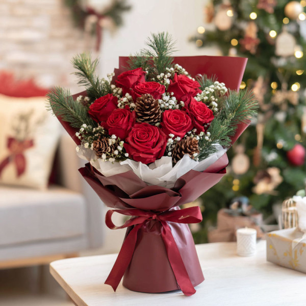 Christmas Red Rose Bouquet – Burgundy & Pine Rustic Elegance